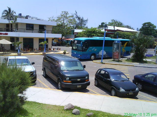 Autobus y camioneta 15p